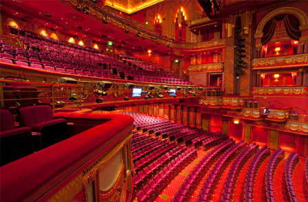 Balcon ou Orchestre? Le guide des différents niveaux dans les théâtres du West End