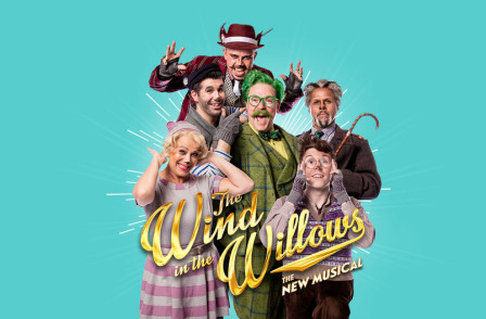WIND IN THE WILLOWS: une taupe et un rat sont dans un bateau...